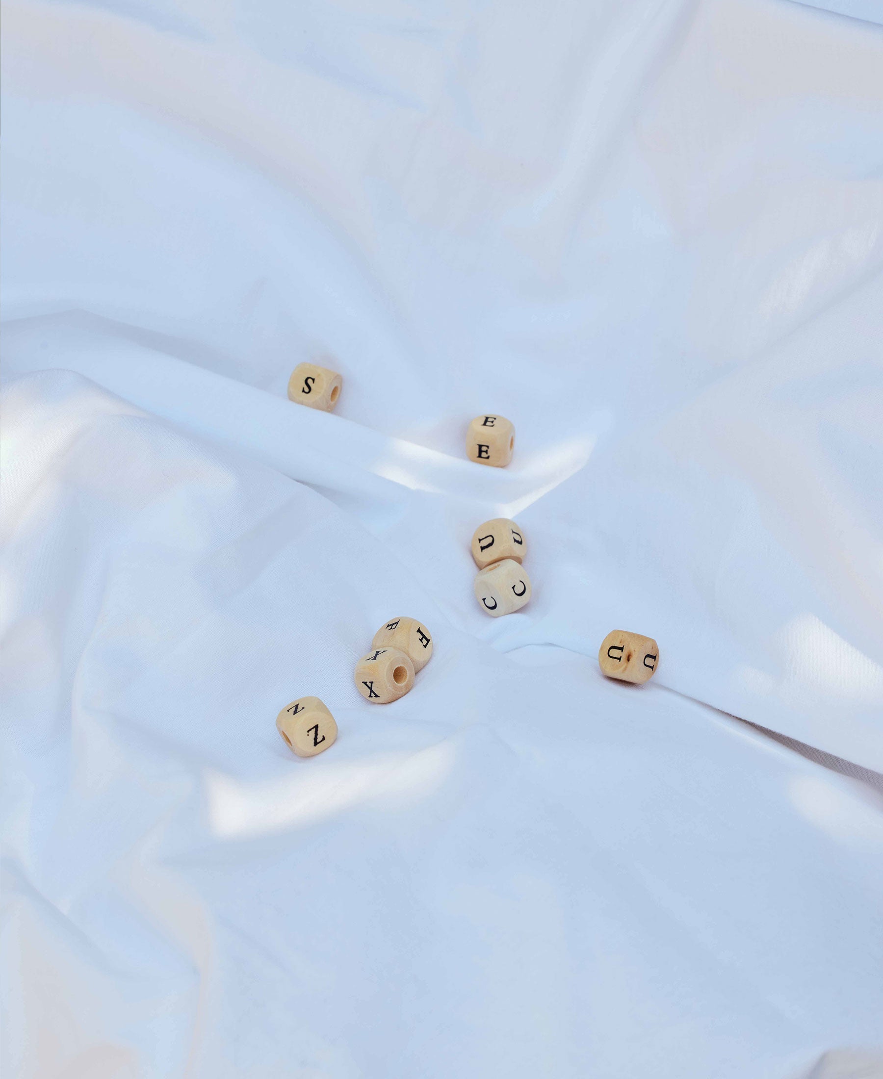 Clove faconsyet lagen, Simply White