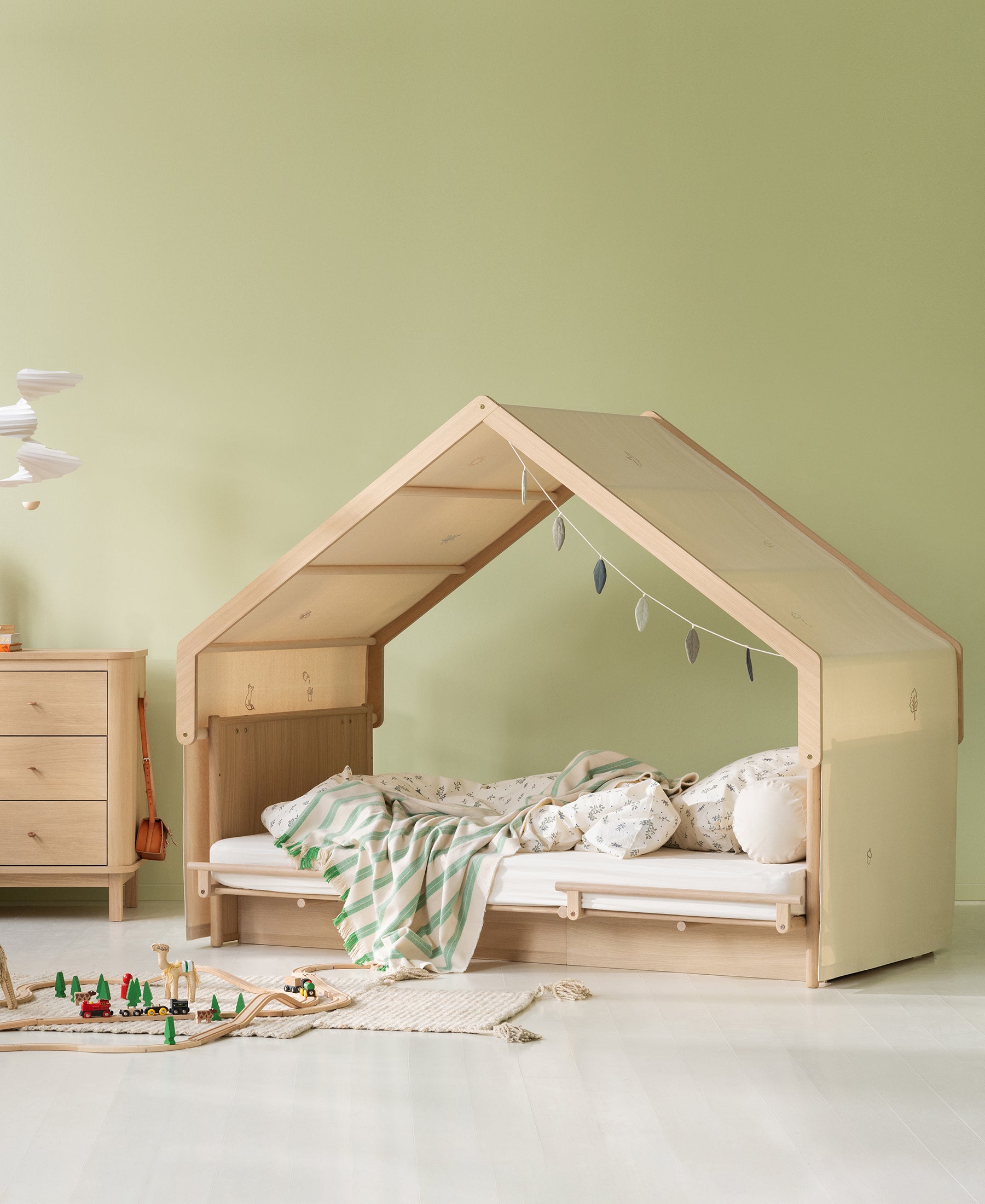 Camp Novel hustag til seng 120x200 cm, birk/eg