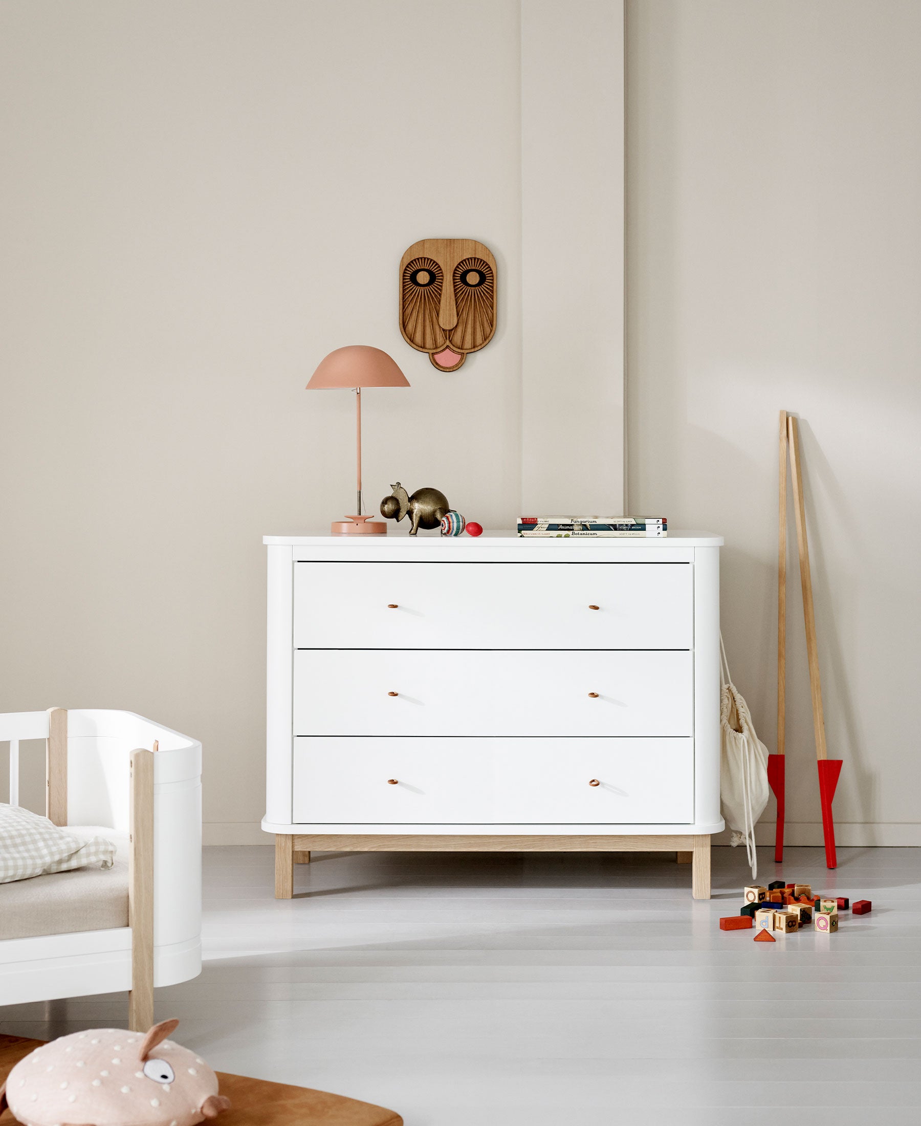 Wood kommode 3 skuffer, hvid/eg
