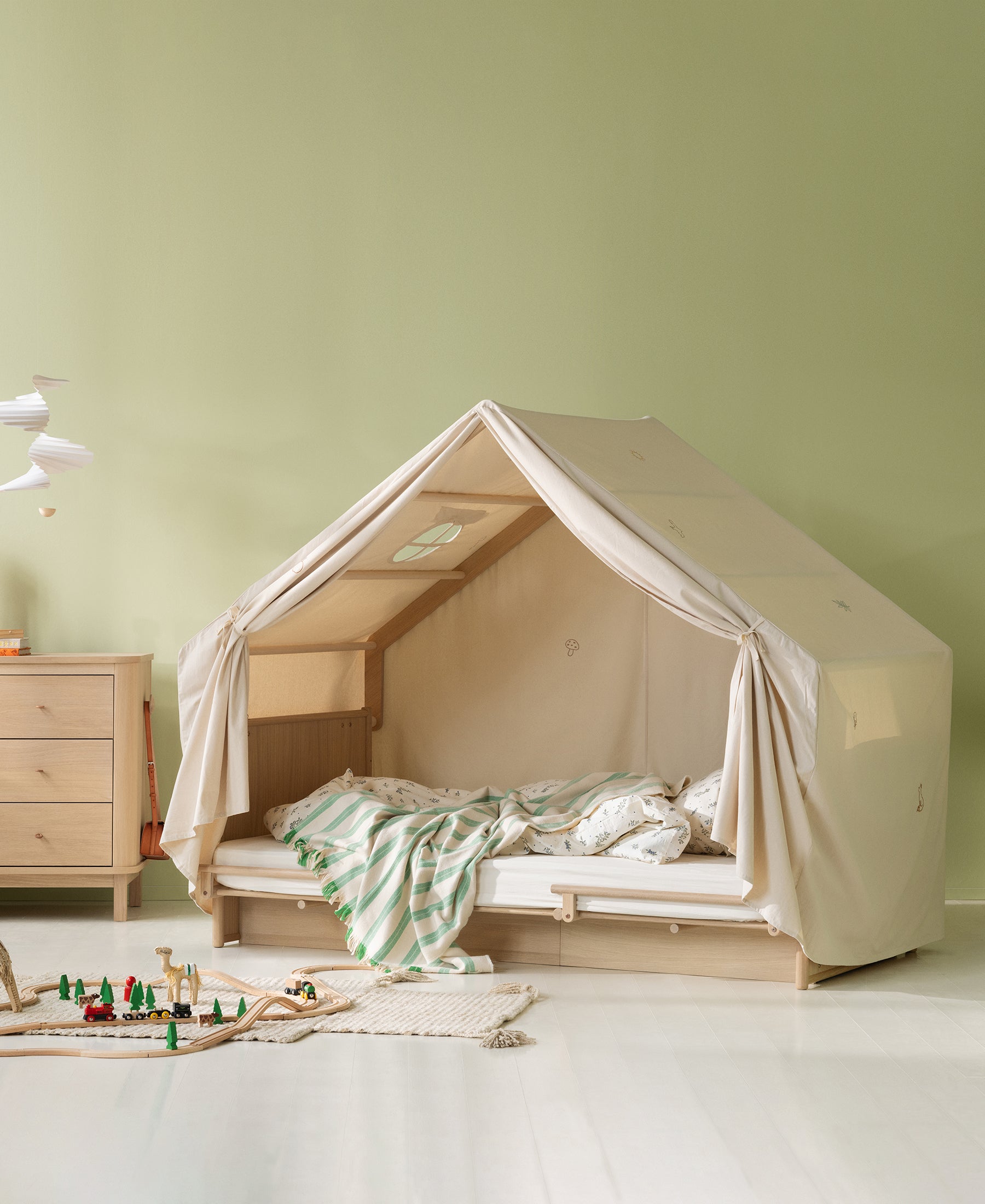 Camp Novel hustag til seng 120x200 cm, birk/eg